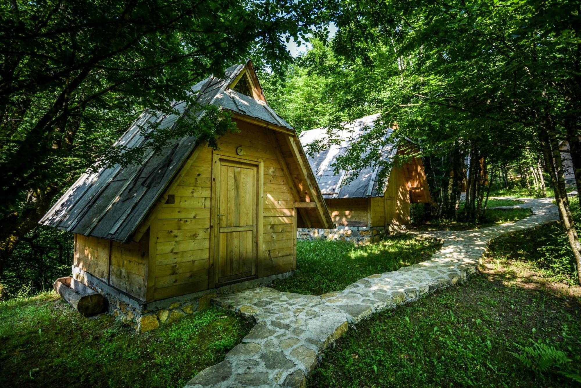 Hotel Camp Divlja Rijeka Hum Exterior foto